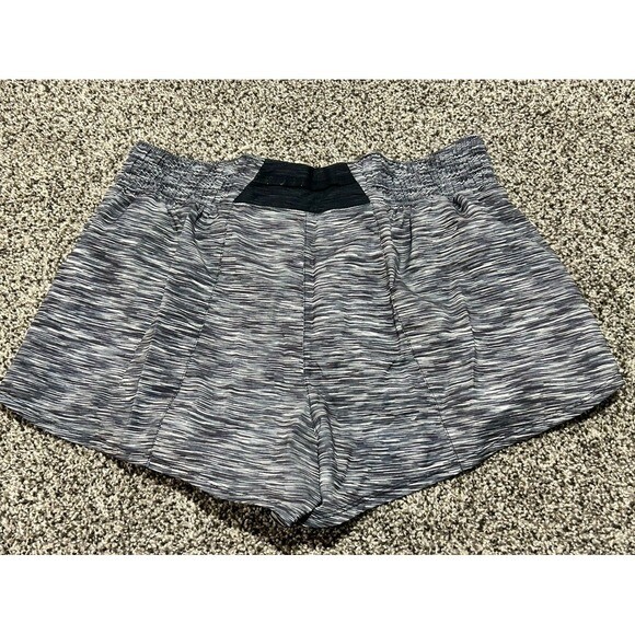 D5 NWT NEW Nike women's training shorts medium lined thumbnail 2