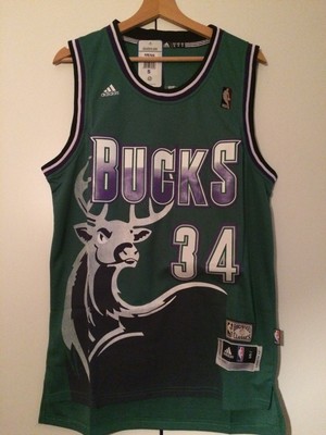 bucks retro jersey