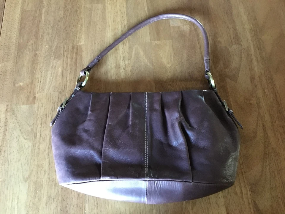 Chaps Womens Brown Satchel Style Designer Handbag Purse 7.5 x 15 x 3 - Image 2 of 4