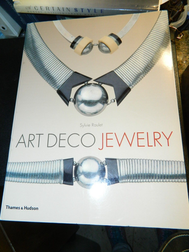 *Art Deco Jewelry - Paperback By Raulet, Sylvie - VERY GOOD #C65