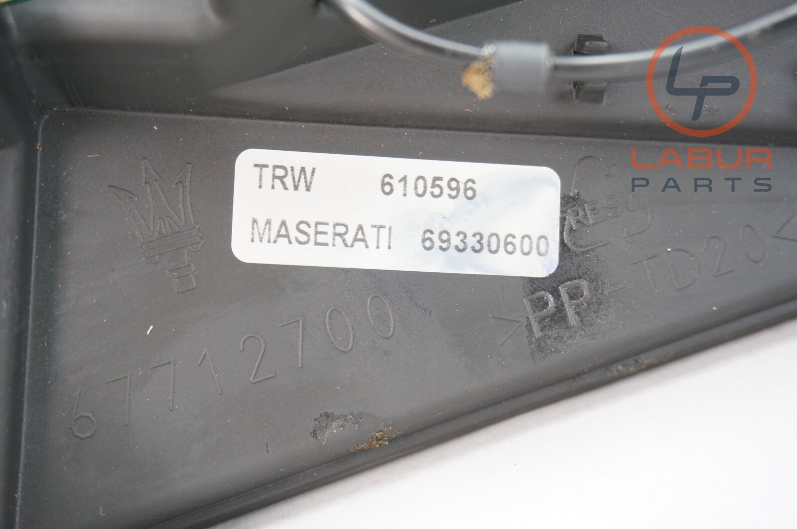 M139 03-10 Maserati Quattroporte Overhead Console Switch Panel Black A1630