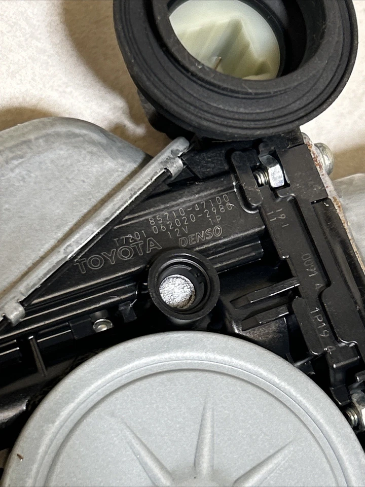 04-15 TOYOTA Prius regulador de ventana de puerta delantera derecha pasajero con motor OEM Foto 4 de 4