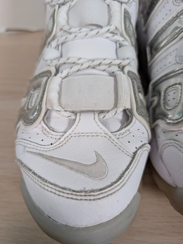 Nike Air More Uptempo Basketball Shoes Women's Size 8.5 Silver/Chrome White - Picture 4 of 22