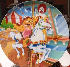 VINTAGE, 1993, 9" Ronald McDonald/Birdie On A Merry-Go-Round Plate - BRAND NEW!!