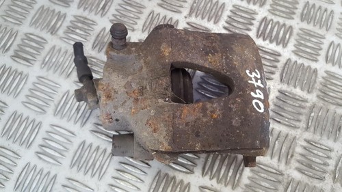 Bremssattel links vorne  Volkswagen Golf DE432981-83