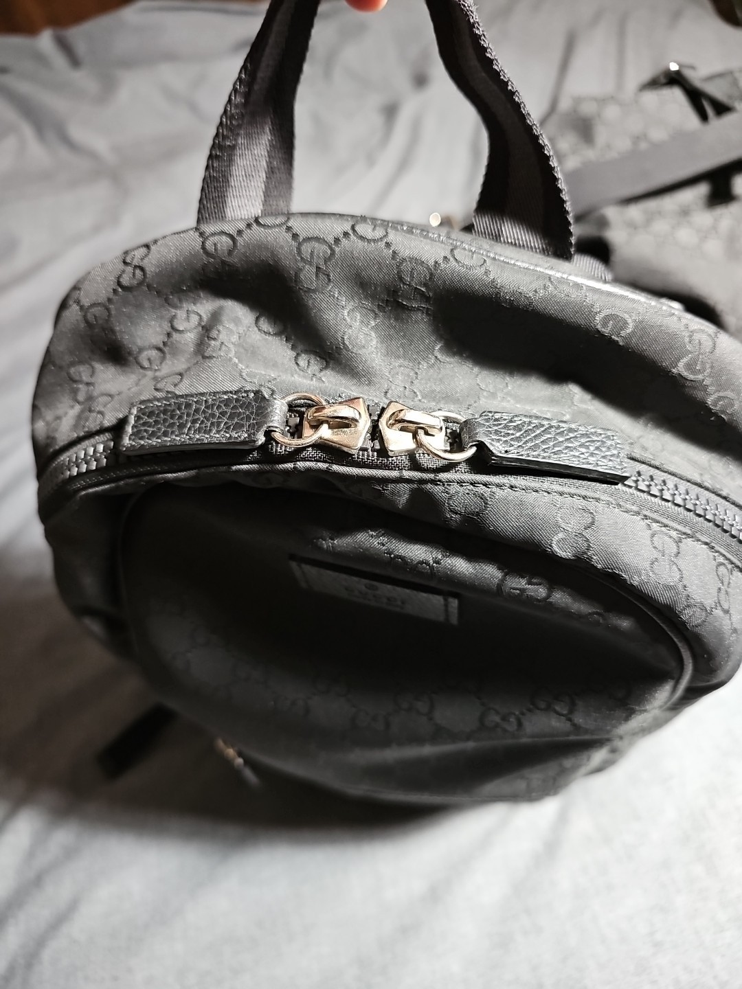 Gucci Gg Supreme Weekender Bag (449180) And Backpack (449181) Set thumbnail 4