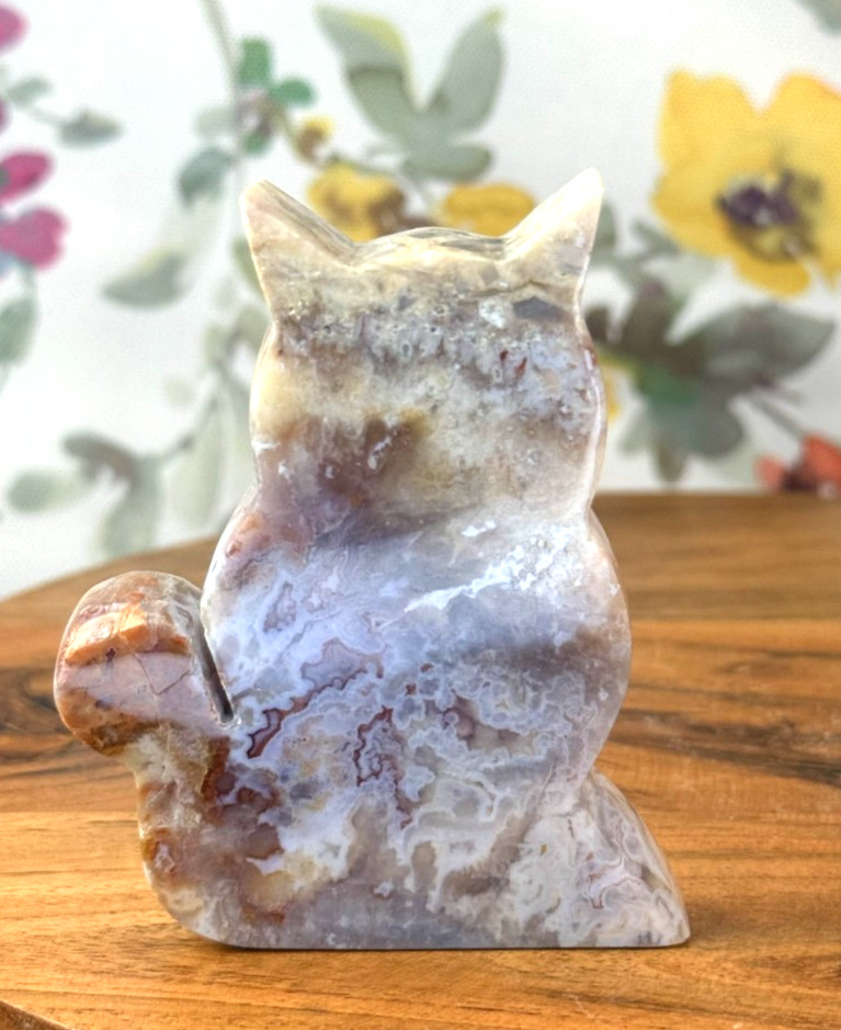 Sumatran Plume Agate Cat Carving