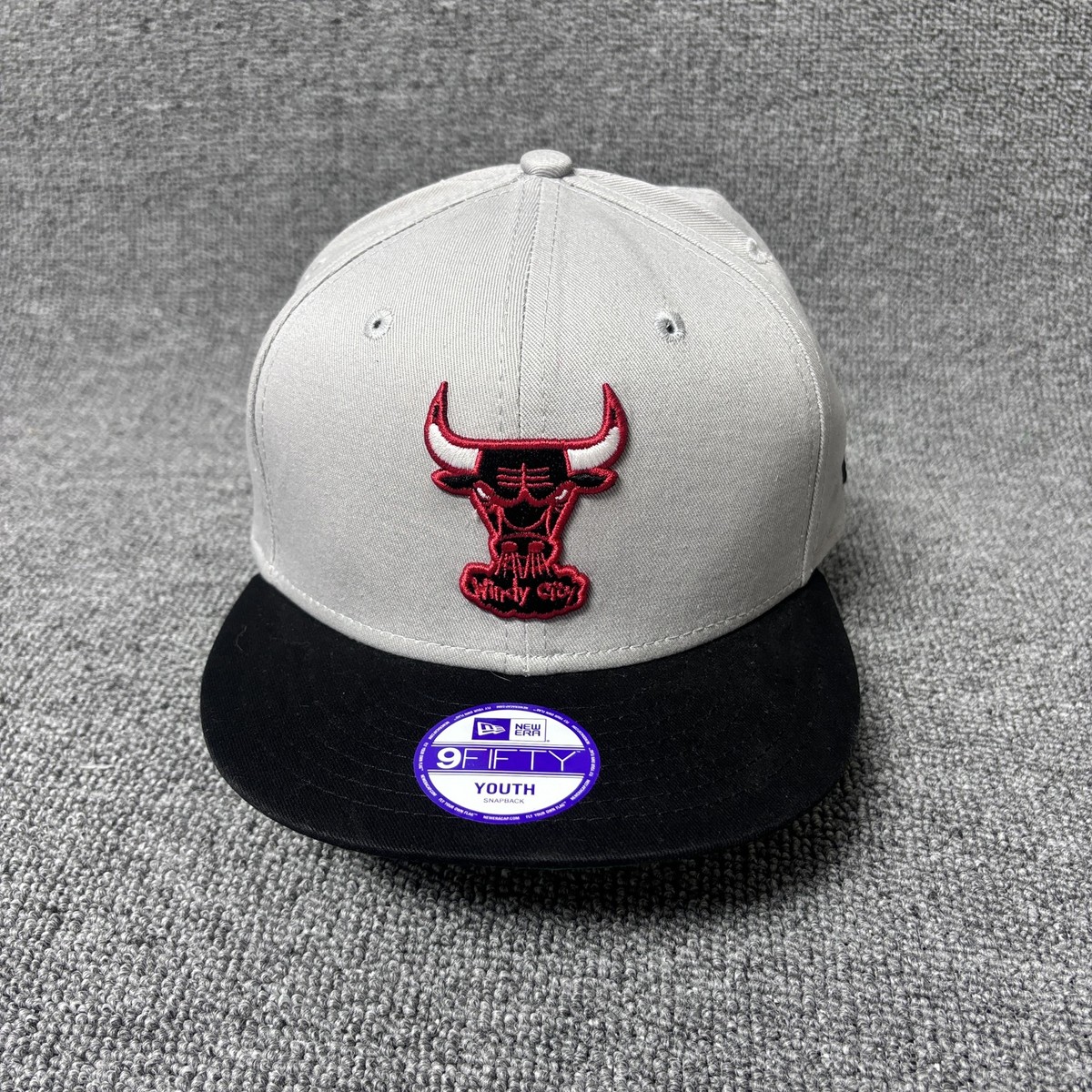 New Era Chicago Bulls Windy City 9FIFTY Youth Snapback Hat Gray Black