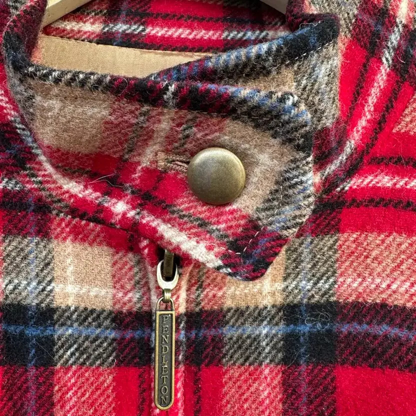 Pendleton Wool Checkered Jacket - Vintage Classic - image 3