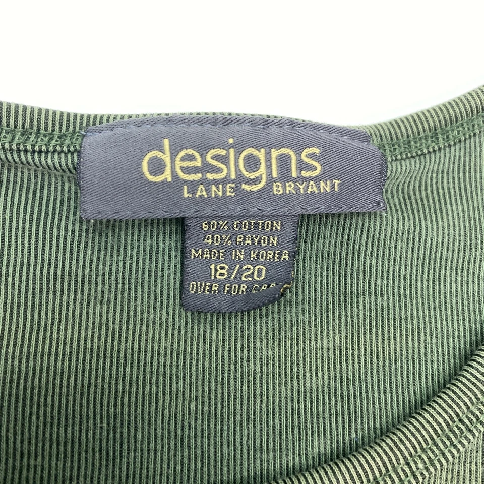 Camiseta informal Designs by Lane Bryant para mujer 18/20 verde cuello redondo mezcla de algodón Foto 2 de 4