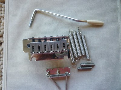 Genuine Fender Player Plus Stratocaster 2 Point Tremolo Bridge Assembly 5 Spring