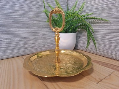 Goldfarbener Tablettständer Messingbasis