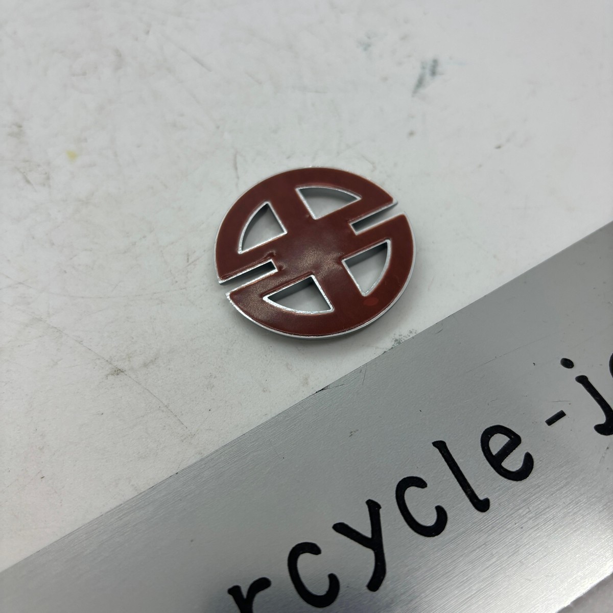 KAWASAKI Genuine NINJA H2 Z H2 Upper Colwing Mark 56054-1557 | eBay