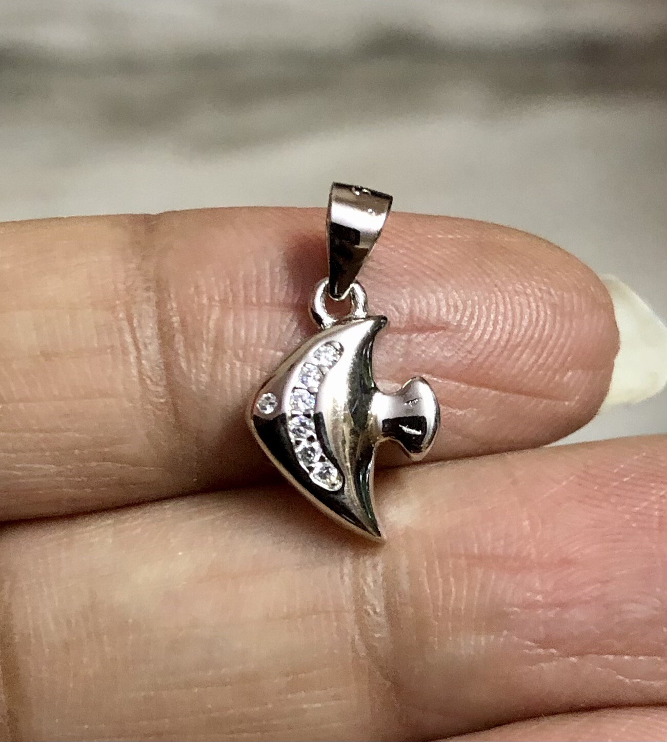 Pendentif Poisson Argent Sterling 925 Avec Cristal Cz – Bijou Religieux Fin – Artisan Inde