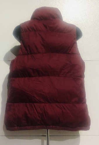 Old Navy Puffer Vest Burgundy Women’s Size Medium Full Zipper Snap Pockets - Picture 5 of 5