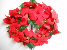 Everlasting Glow "Christmas Poinsettia LED Wreath" 24" NEW 45 Warm White Lights