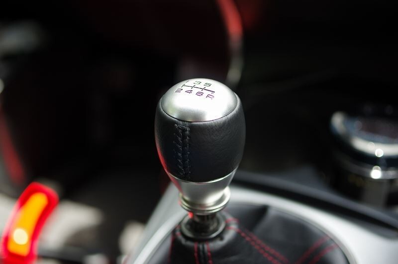 Genuine Honda S2000 AP1 AP2 6-Speed Leather Shift Knob 54102-S2A