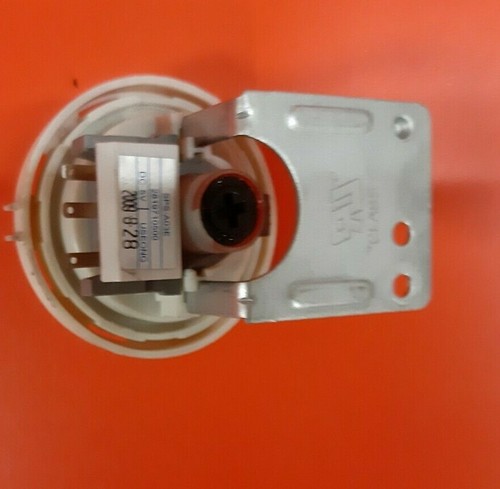 Waschmaschine BEKO WM6167W Druckschalter