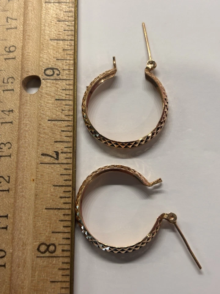 14K Rose Gold Hoop Earrings Faceted Finish Adds Shine 1 Inch Diameter 2.88 Grams - Image 4 of 4