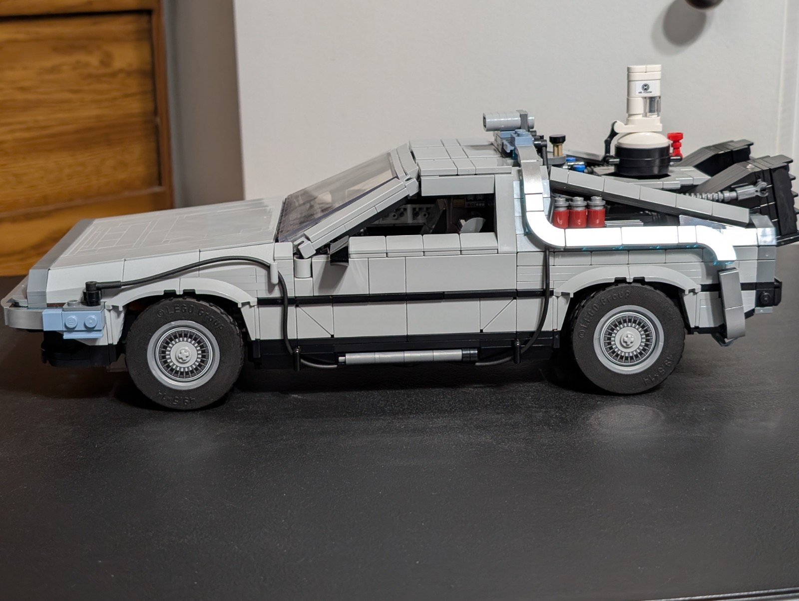 Picture 3 of 9