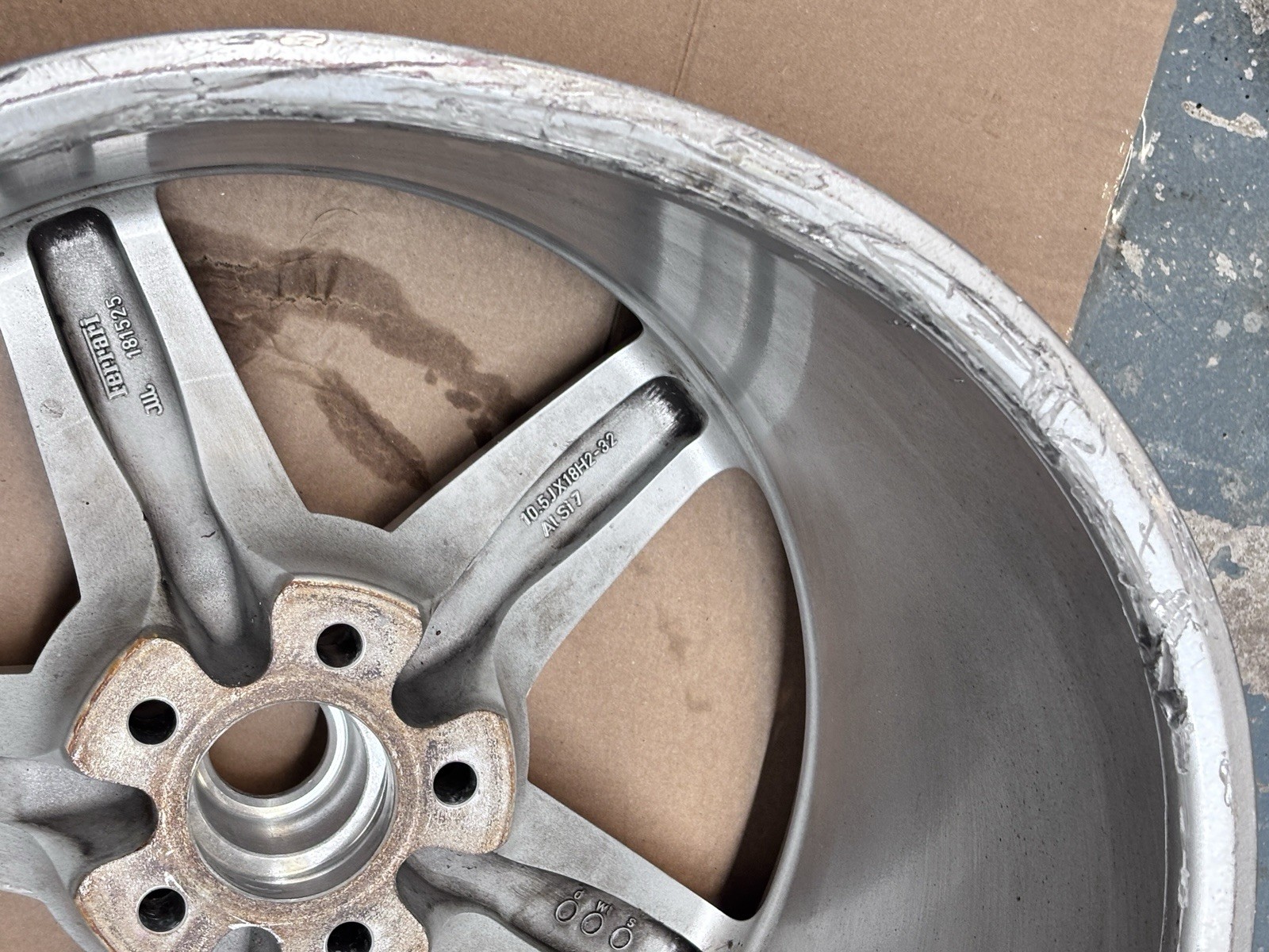 Ferrari 575M REAR Wheel P/N 181525