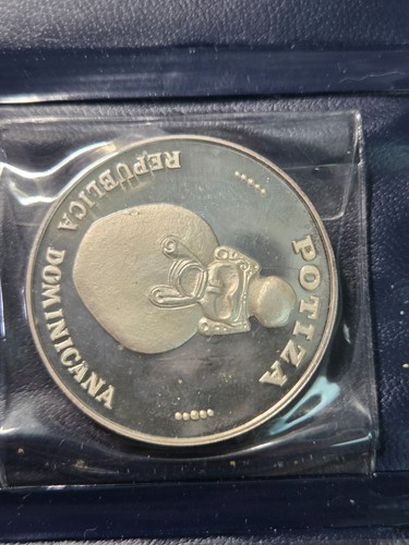 Dominican Republic Museum Silver Medal "Taino Art" Potiza/Amuleto, Proof, 27.4g