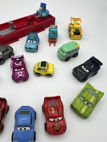 Disney Pixar Cars Lightning McQueen, Sally, Chick Hicks, 15 Die Cast, 2 Kunststoff - Bild 4 von 9