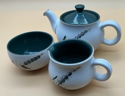 Set Vintage Denby Grün Weizen Kleine Teekanne, Milchkännchen und Zuckerdose