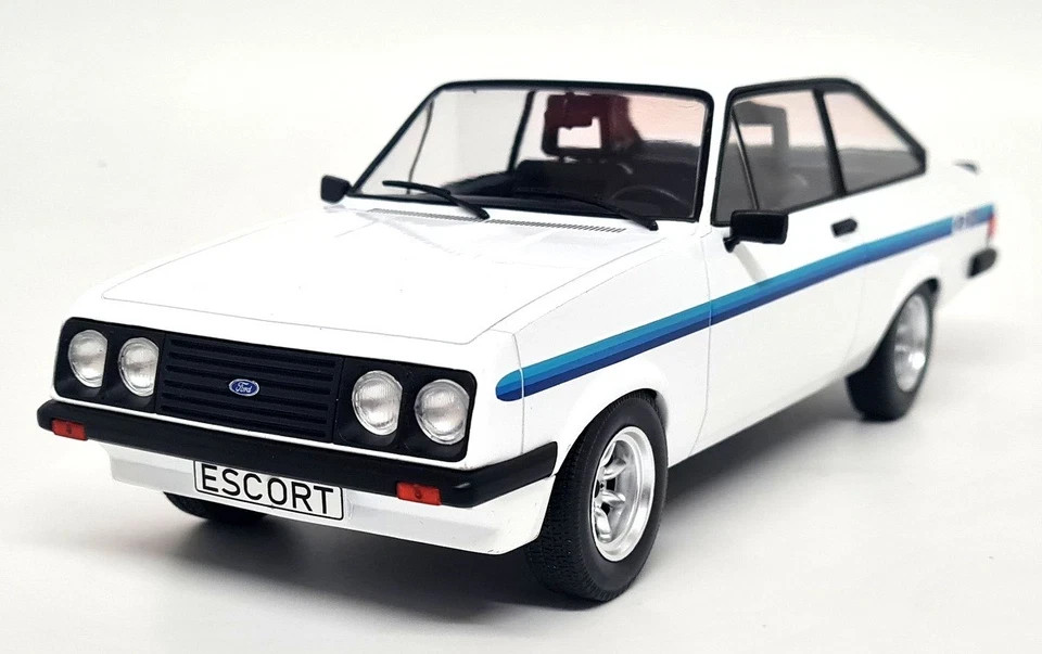 MCG 18439 Ford Escort MK2 RS2000 White 1977 Diecast 1:18  Model Car
