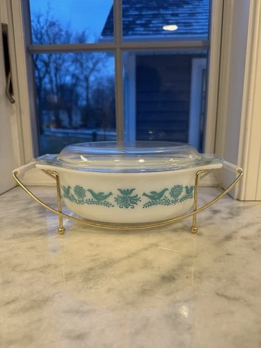 Vintage Pyrex Bluebird Oval Casserole Dish 043 with Lid and Cradle