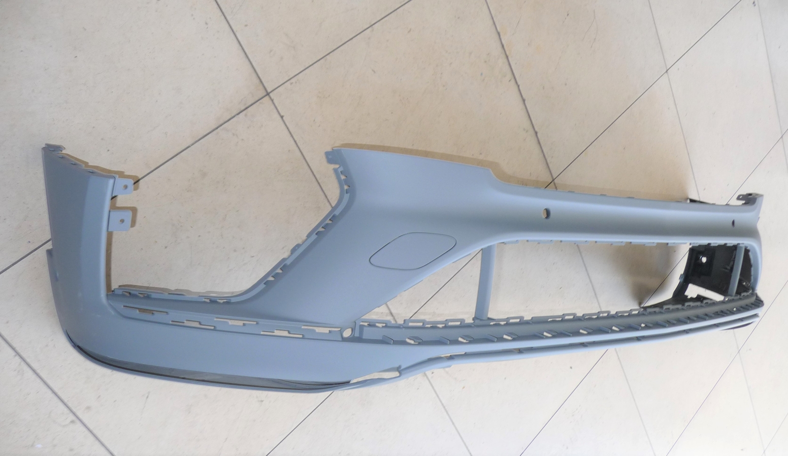 2021-2022 Bentley Bentayga Gen 2 BY636-2 Front Bumper Cover 36A807103 OEM