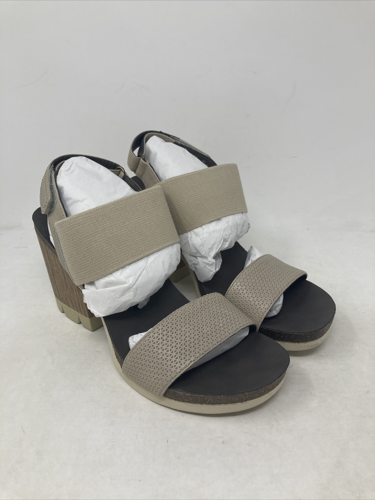 Женские сандалии OTBT Duty Free из натуральной кожи с камнями