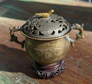Vintage Chinese Bronze Miniature Incense Burner Censer Silver Lid Gold Dove Bird