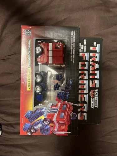 NEW Hasbro E5003 Transformers Vintage G1 OPTIMUS PRIME Action Figure Autobot