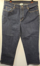 Jaclyn Smith Women's Blue Denim Capri Jeans Stretch 5-Pocket Button Accents
