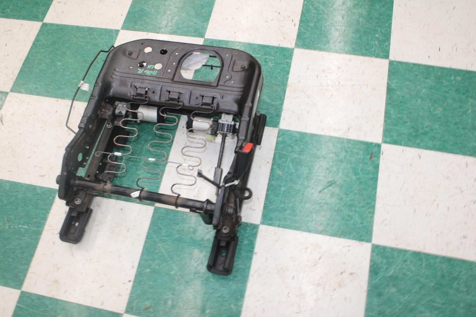 14-22 Ghibli Front Driver Left LH LF Side Seat Track Unit Factory OEM OE OE WTY