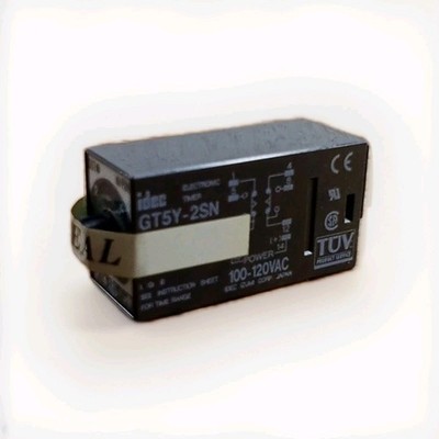 Idec GT5Y-2SN Electronic Timer Relay
