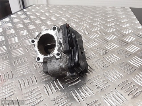 2010 NISSAN QASHQAI DROSSELKLAPPE DIESEL 2000 DIESEL 8200987453B