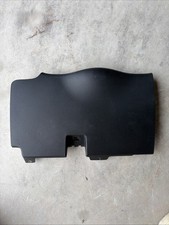 2014-2019 GMC Sierra Chevy Silverado Instrument Panel Knee Bolster 23504152