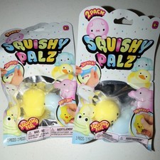 Lot de 2 jouets sensoriels extensibles et à presser Squishy Palz poussin et nuage jaune/bleu
