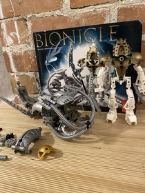Lego Bionicle - 8596 - Takanuva with instructions - Incomplete