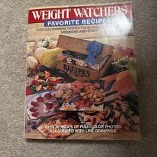 Weight Watchers Favorite Recipes by Inc. Staff Weight Watchers International...