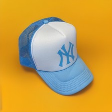 NEW YORK YANKEES BABY BLUE HAT 5 PANEL HIGH CROWN TRUCKER SNAPBACK