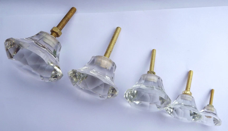 Trasparente Taglio Sfaccettato Vetro Cassetto E Credenza Pull Porta Pomello 5 Da - Immagine 2 di 3