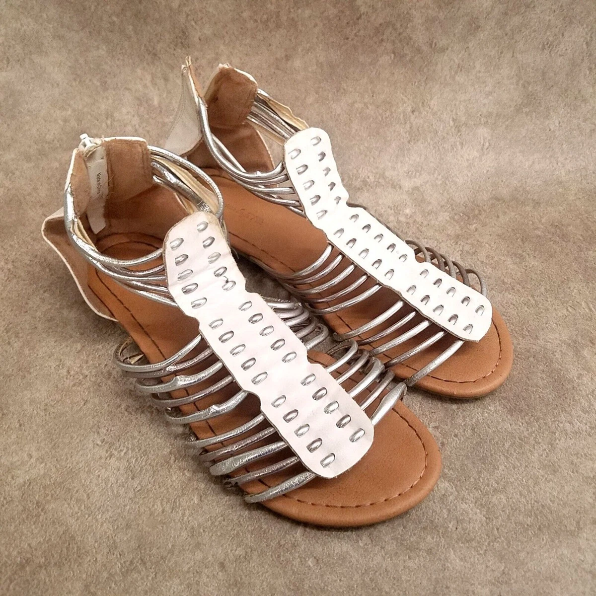 American Eagle Womens Size 6 White Caged Strappy Flat Sandals eBay