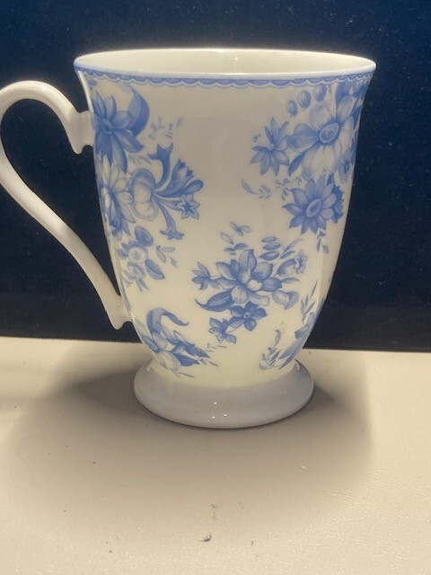 Picture 1 of 6