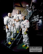 APOLLO 8 CREW AT SIMULATOR STEPS LOVELL, ANDERS, BORMAN 8X10 NASA PHOTO (EP-215)