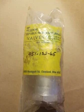 Teledyne Republic Manufacturing RM 1" Hydraulic Valve 451-1S2-65 5000 PSI Parker
