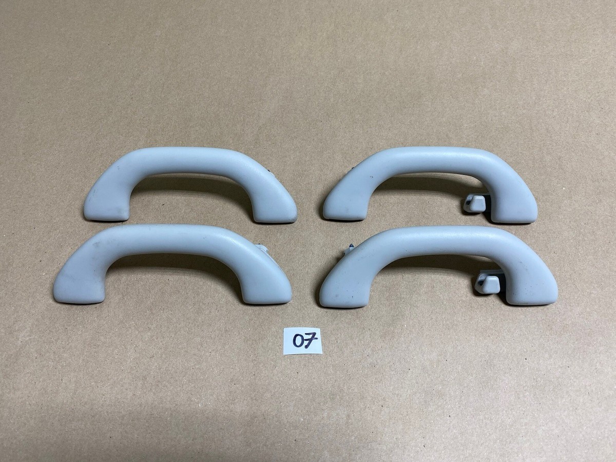 09-17 Volkswagen Passat CC Interior Roof Grab Handle SET