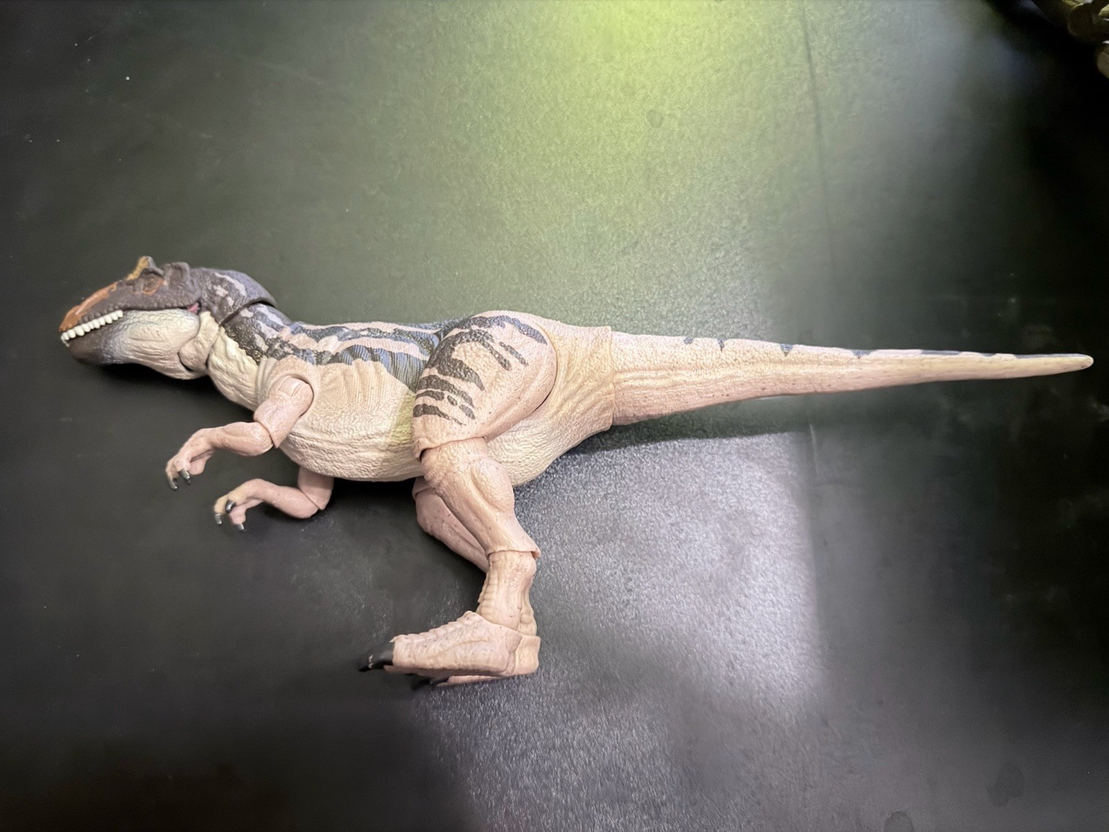 Hammond Collection Metriacanthosaurus Jurassic Park World - LOOSE / Excellent